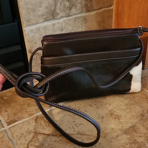 OVERLAND brown and White Leather Crossbody - Picture 11 of 11